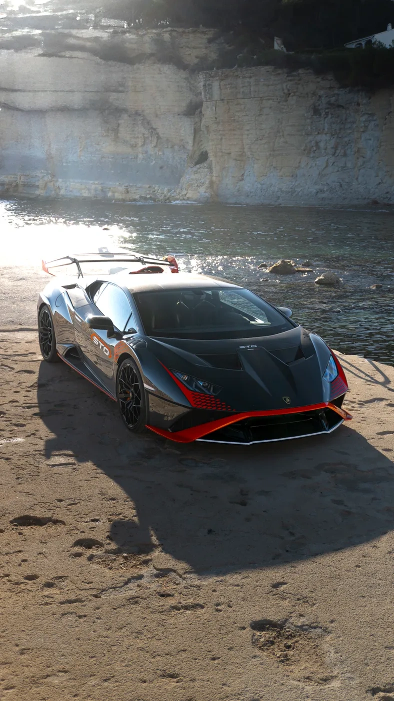 Lamborghini Huracán STO