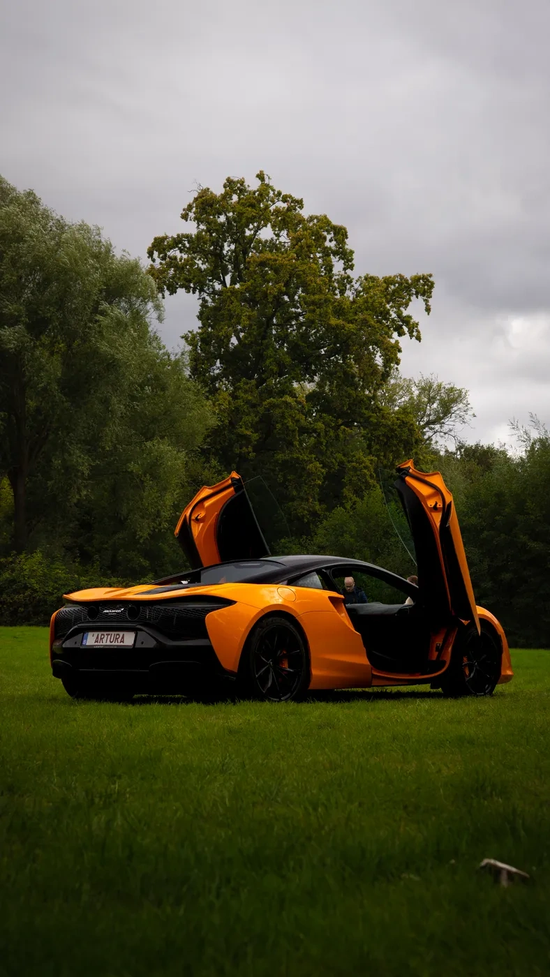 McLaren Artura