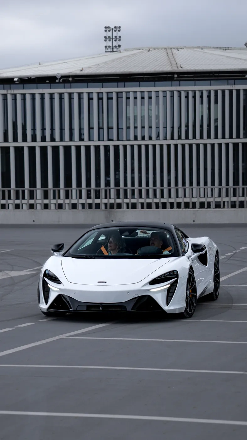 McLaren Artura