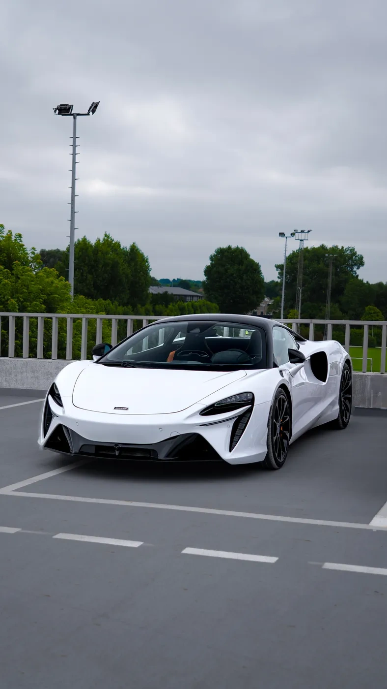 McLaren Artura