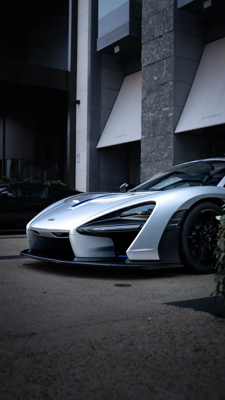 McLaren Senna