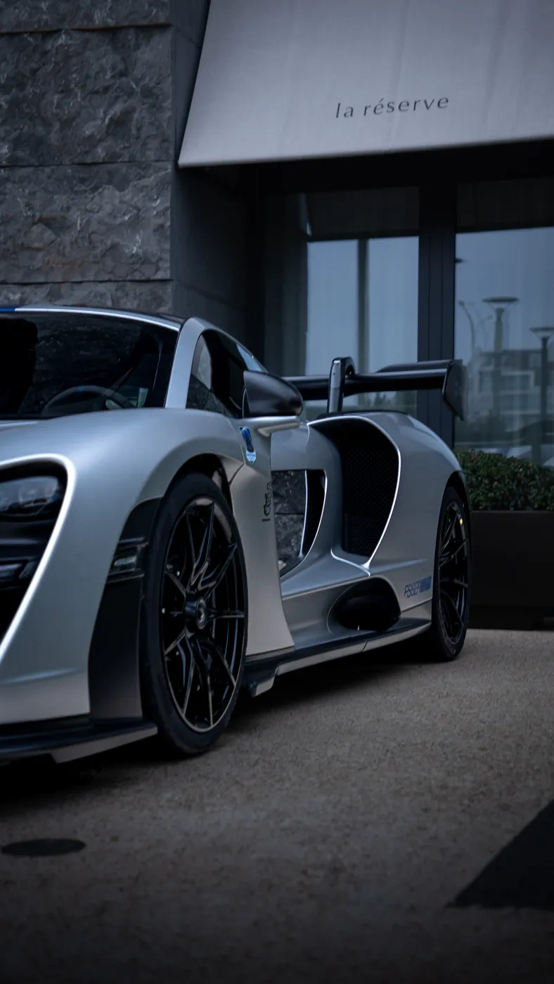 McLaren Senna