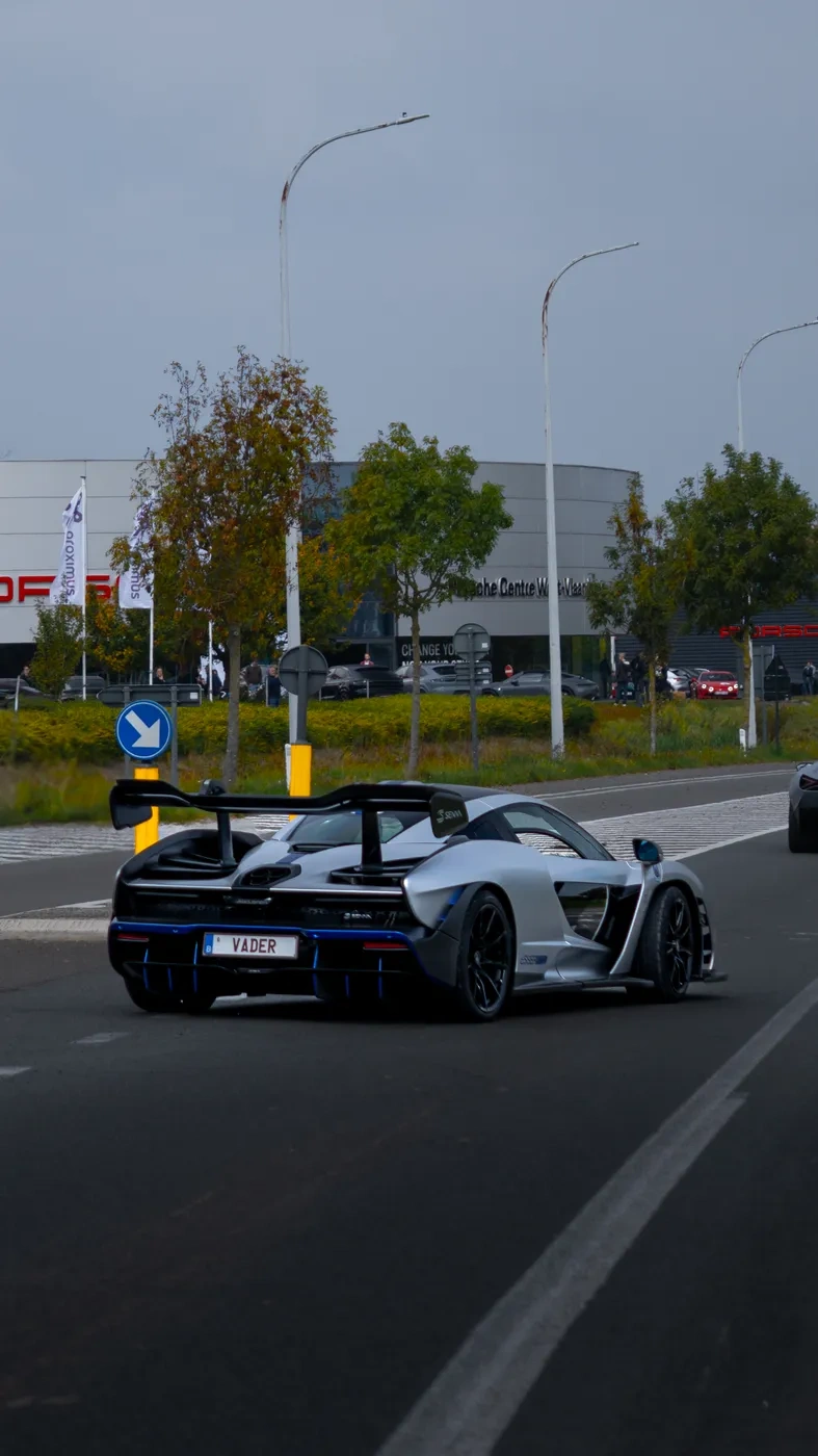 McLaren Senna